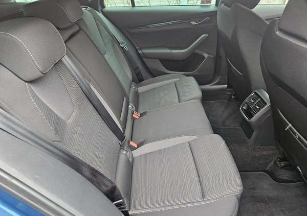 Skoda Octavia cena 80800 przebieg: 126000, rok produkcji 2021 z Rzepin małe 172